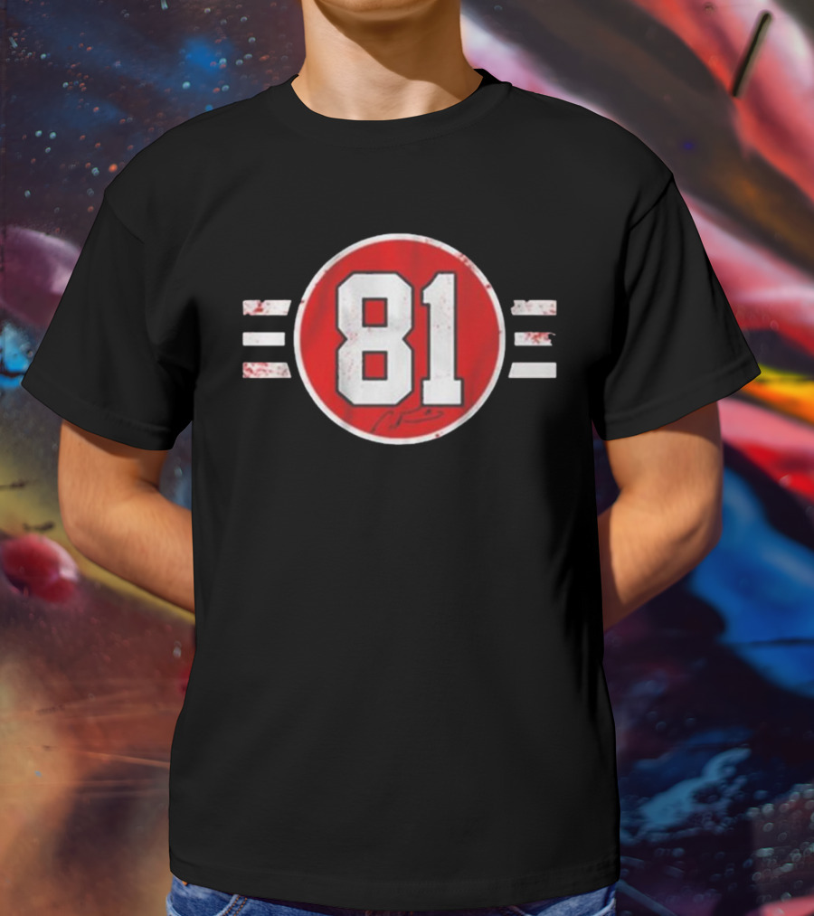 Chicago Blackhawks Marian Hossa 81 Red Circle Vintage Hockey T-Shirt
