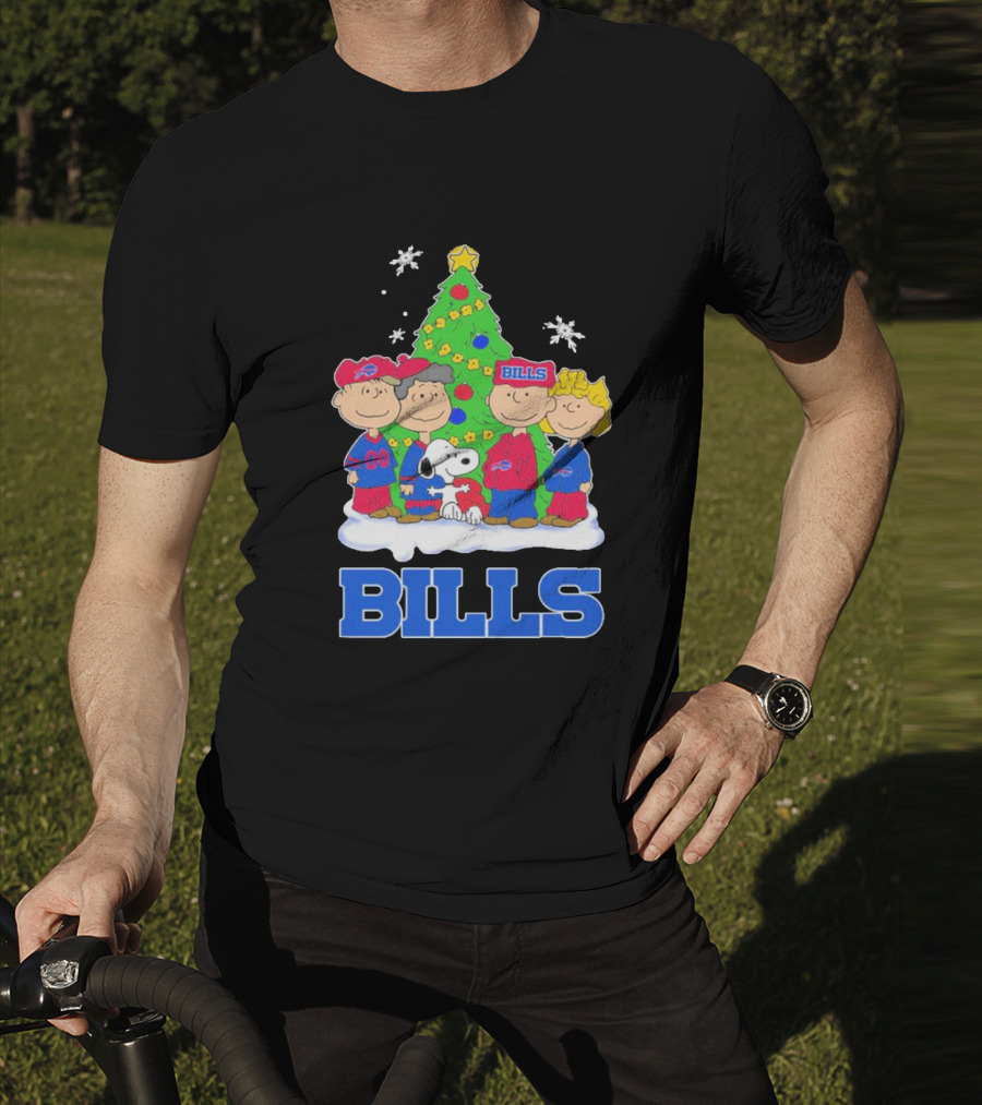 Peanuts Characters With Buffalo Bills Christmas Tree And Snowflakes T-Shirt