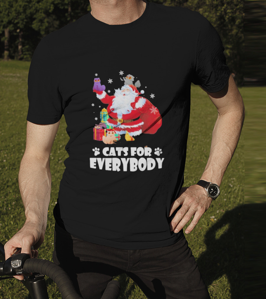 Santa Claus With Gift Cats For Everybody Fun Christmas T-Shirt
