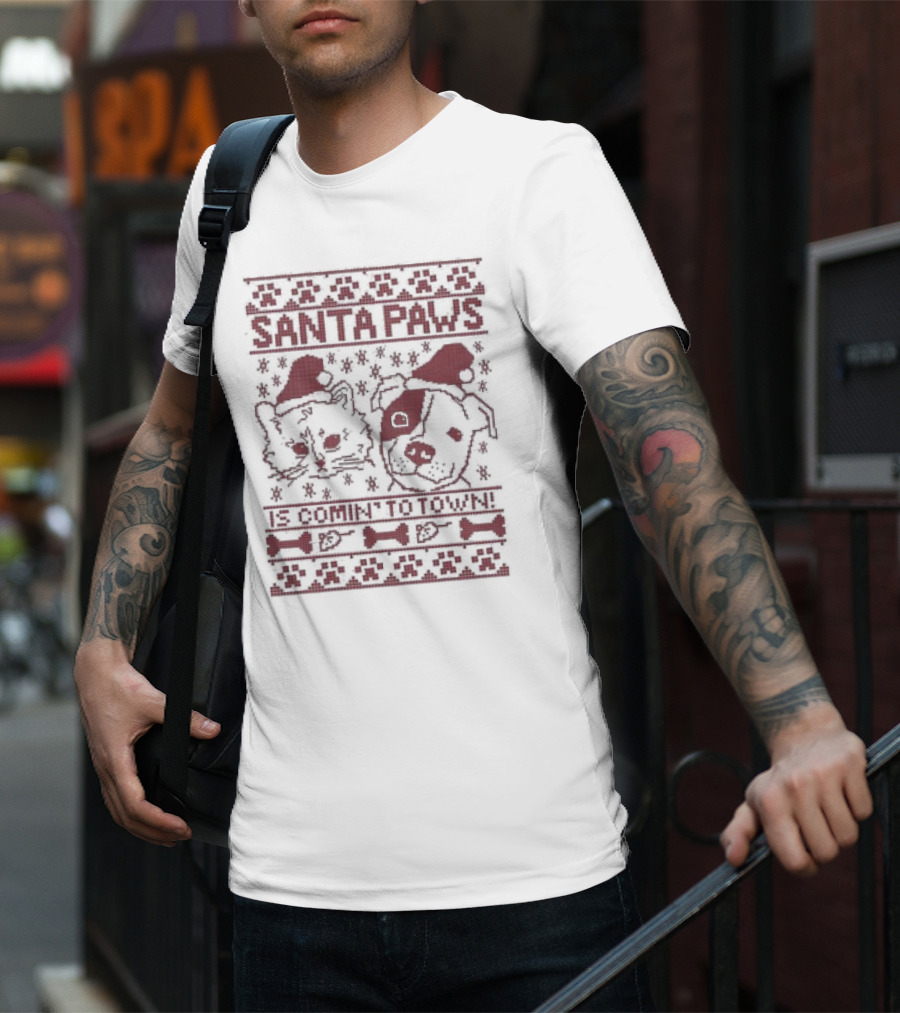 Santa Paws Cat And Dog Christmas Sweater Is Comin' To Town T-Shirt