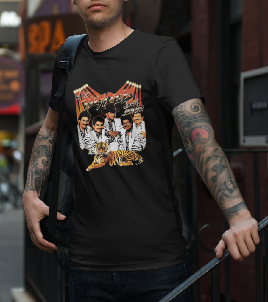 Los Tigres Del Norte Band Members With Tiger Image T-Shirt