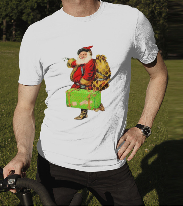 Market Designer Santa Vintage Luggage T-Shirt