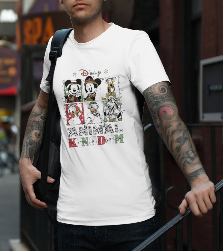Disney Christmas Mickey Minnie Goofy Donald Animal Kingdom T-Shirt