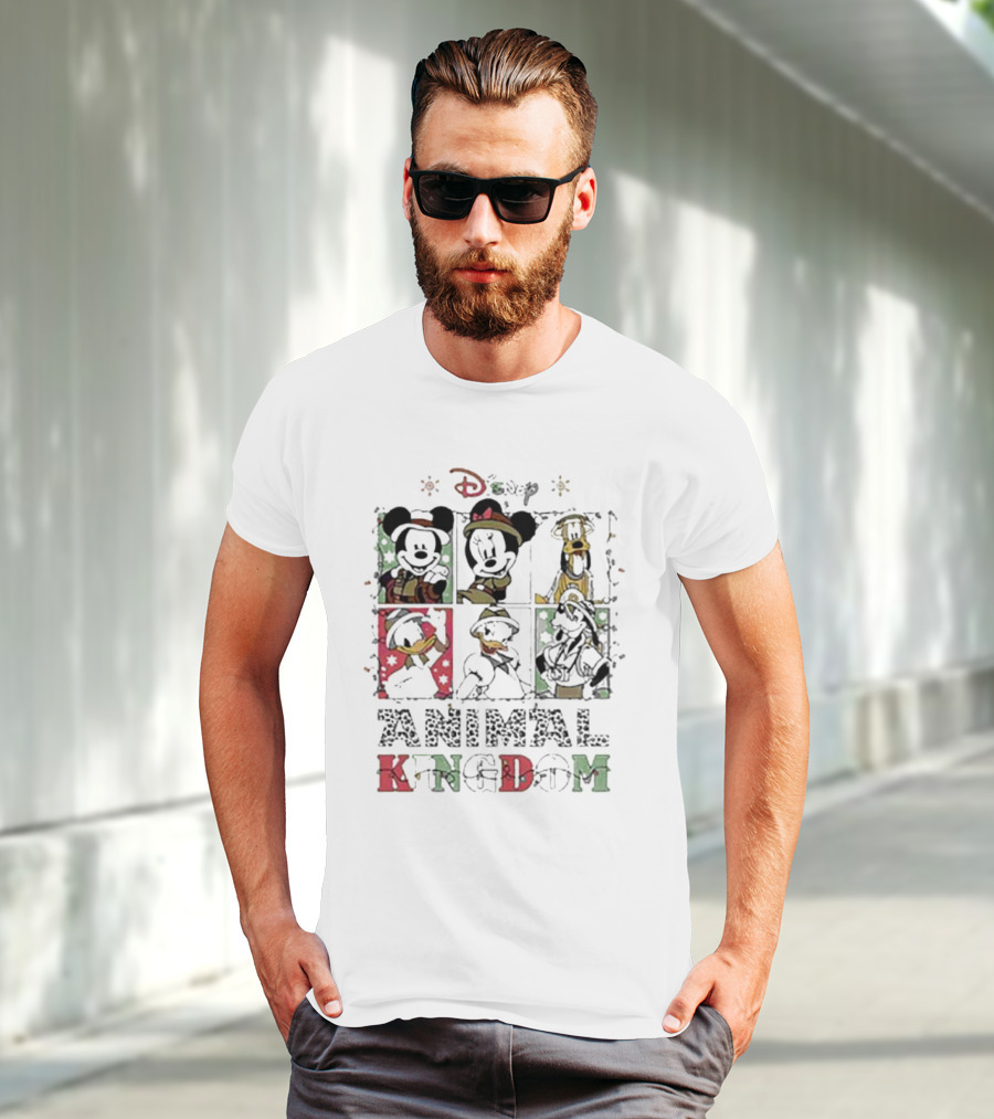 Disney Christmas Mickey Minnie Goofy Donald Animal Kingdom T-Shirt