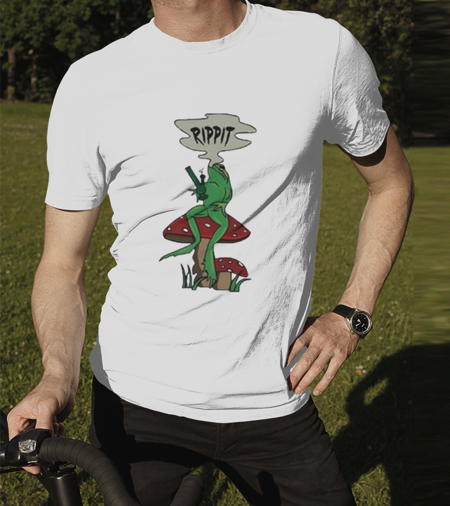 Fourtwenty Rippit Frog Smoking On Mushroom T-Shirt