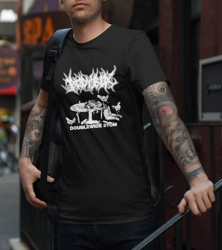 BODYBOX DOUBLEWIDE STOMP Table Chaos With Chickens T-Shirt