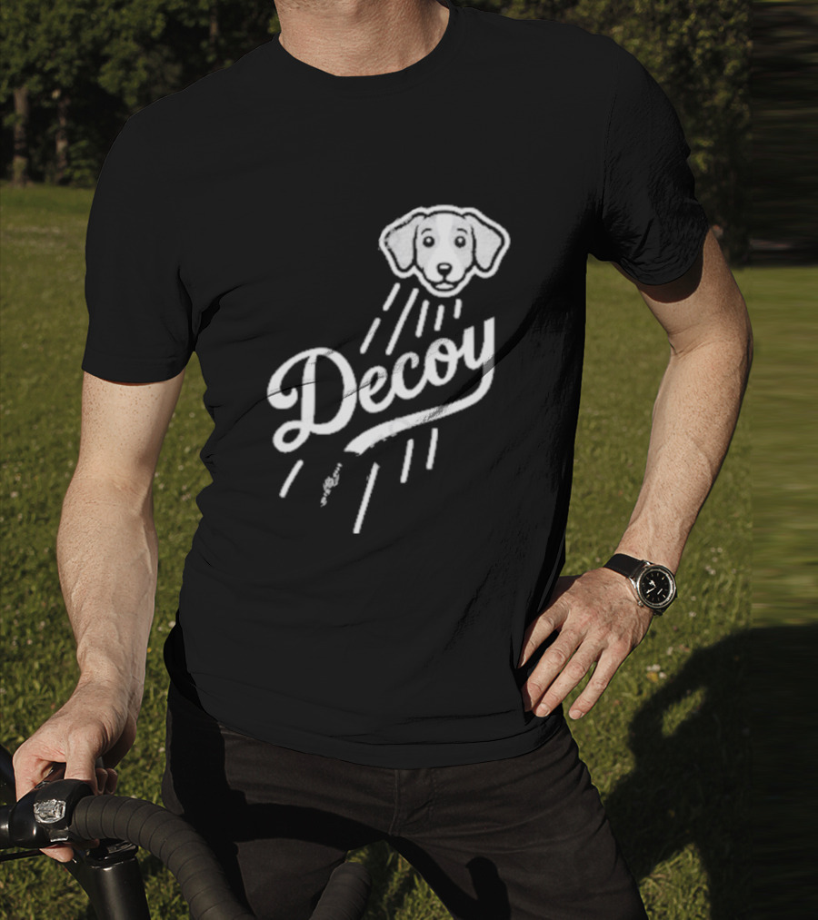 Decoy Rotowear Dog Head With Rays T-Shirt