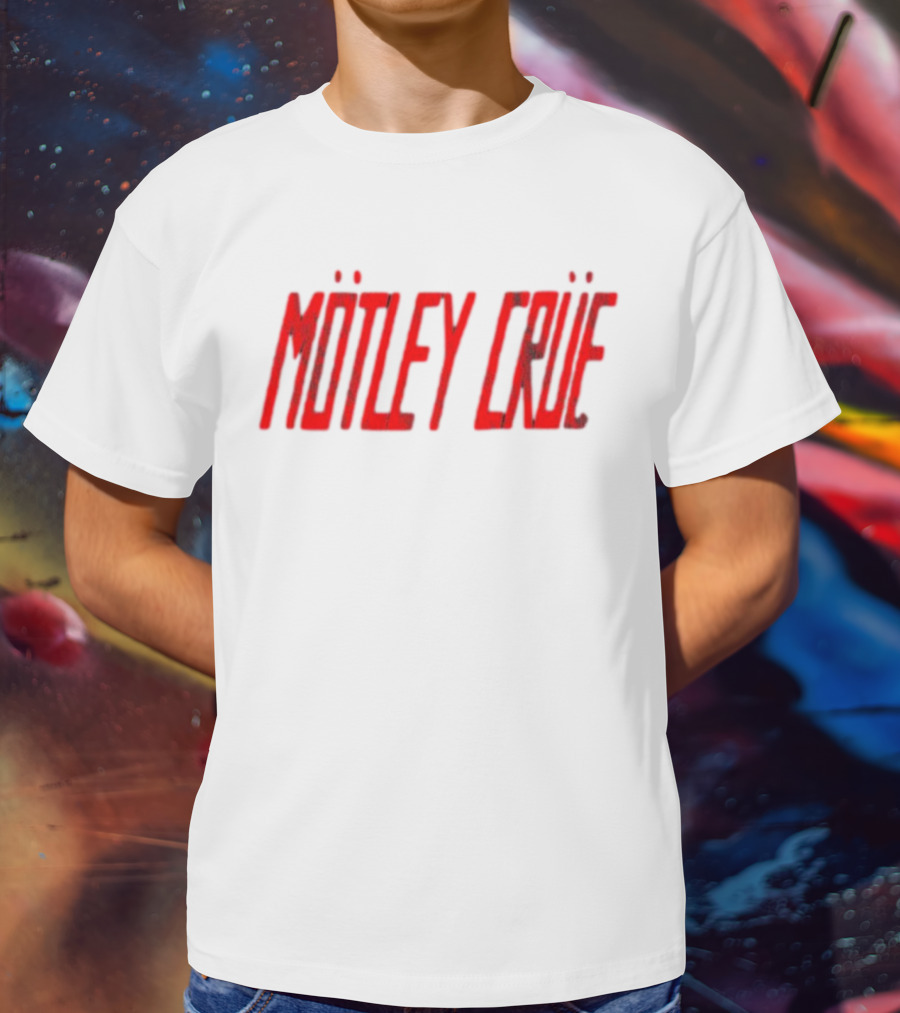 Mötley Crüe Vintage Black And Red Distressed Band T-Shirt