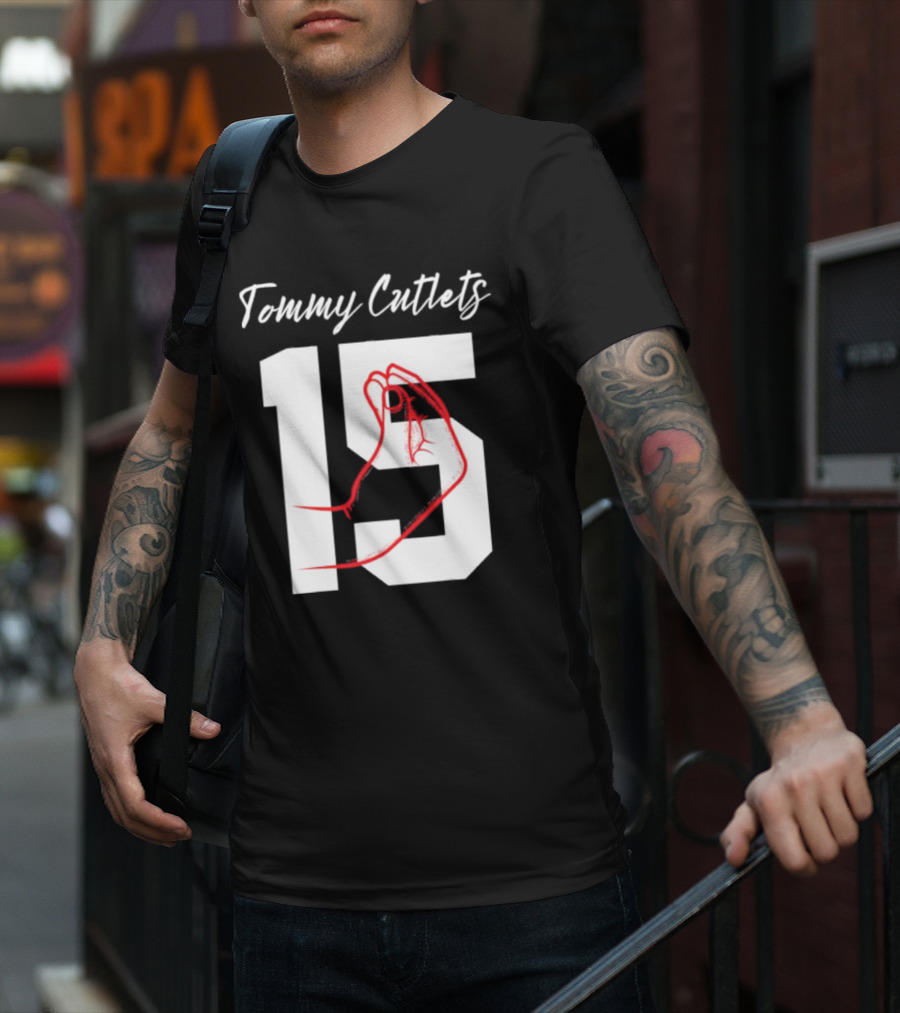 Tommy Cutlets 15 Italian Hand Gesture Football Quarterback Ny T-Shirt