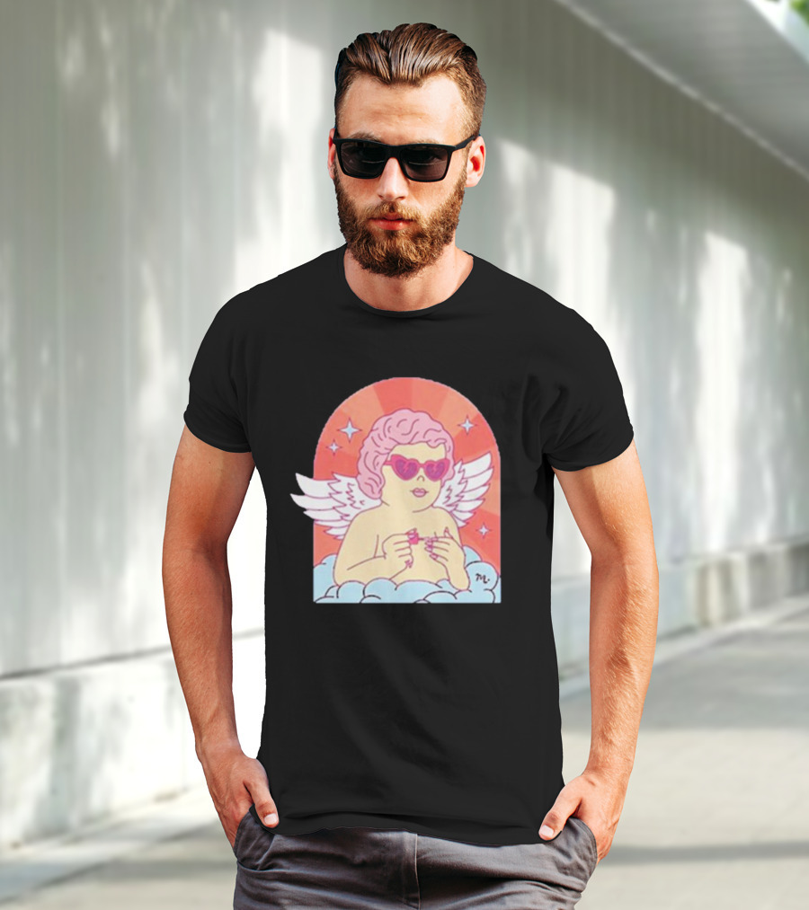 Maniology Cupid's Nail Spa Cherub With Heart Sunglasses And Wings T-Shirt