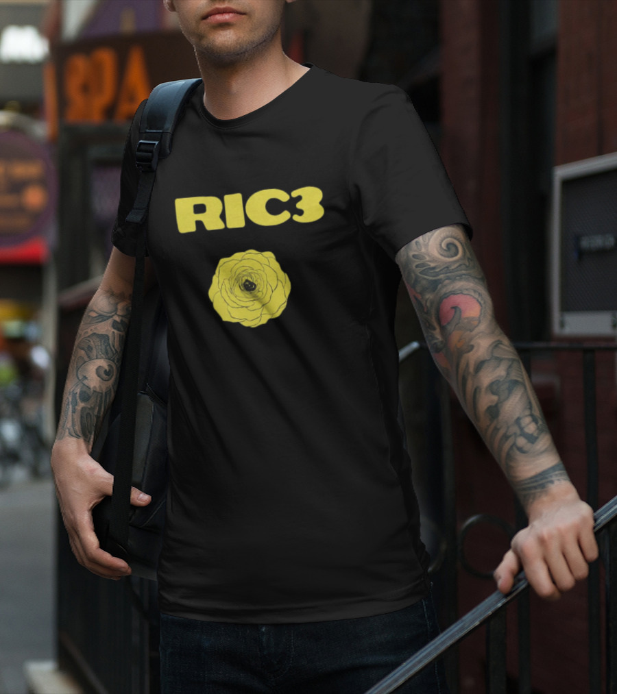 RIC3 Yellow Rose Daniel Ricciardo Merch T-Shirt