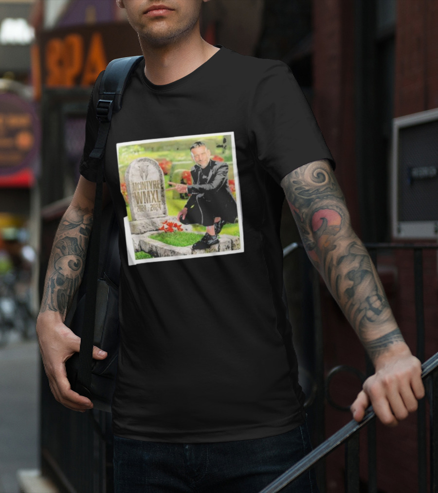 CM Punk Pointing At McIntyre WMXL Tombstone T-Shirt