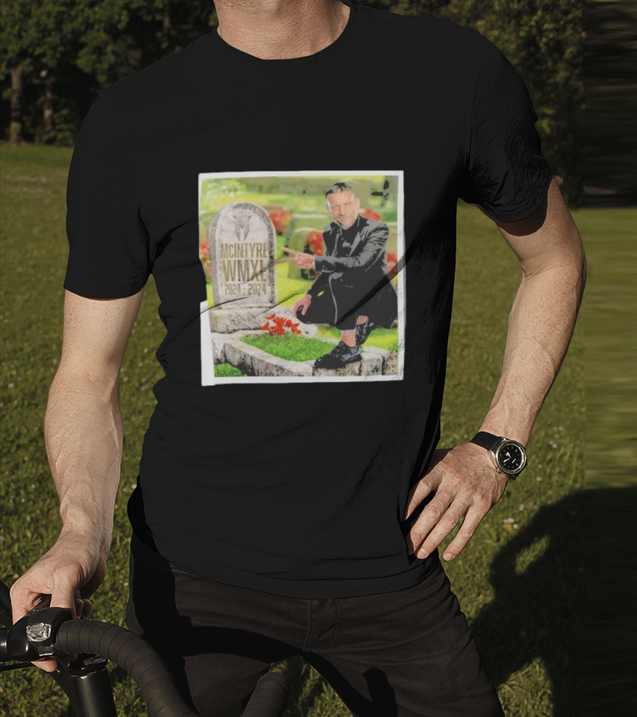 CM Punk Pointing At McIntyre WMXL Tombstone T-Shirt