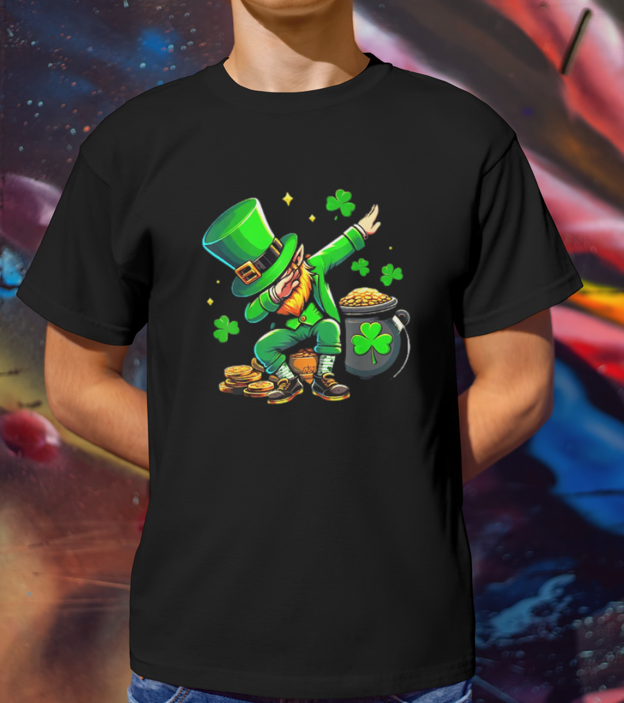 St Patricks Day Dabbing Leprechaun With Pot Of Gold And Shamrocks T-Shirt