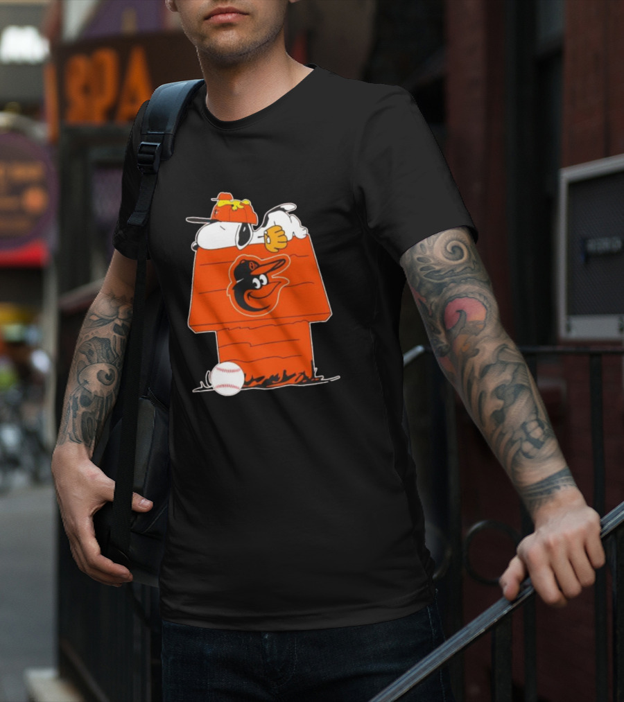 Snoopy And Woodstock Sleeping On Baltimore Orioles Themed Doghouse With Baseball T-Shirt