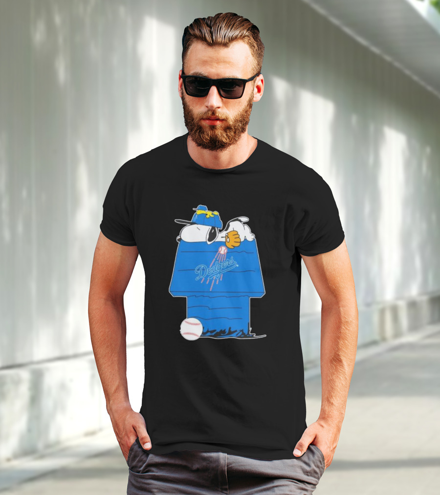 Snoopy And Woodstock Sleeping On Los Angeles Dodgers Doghouse With Baseball T-Shirt