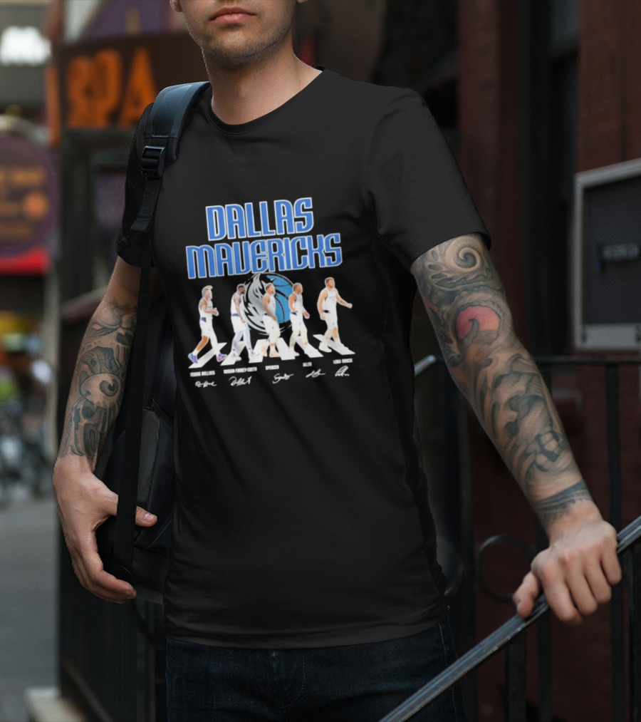 Dallas Mavericks Reggie Bullock Dorian Finney Smith Spencer Dinwiddie Jalen Brunson Luka Doncic Abbey Road Signatures T-Shirt
