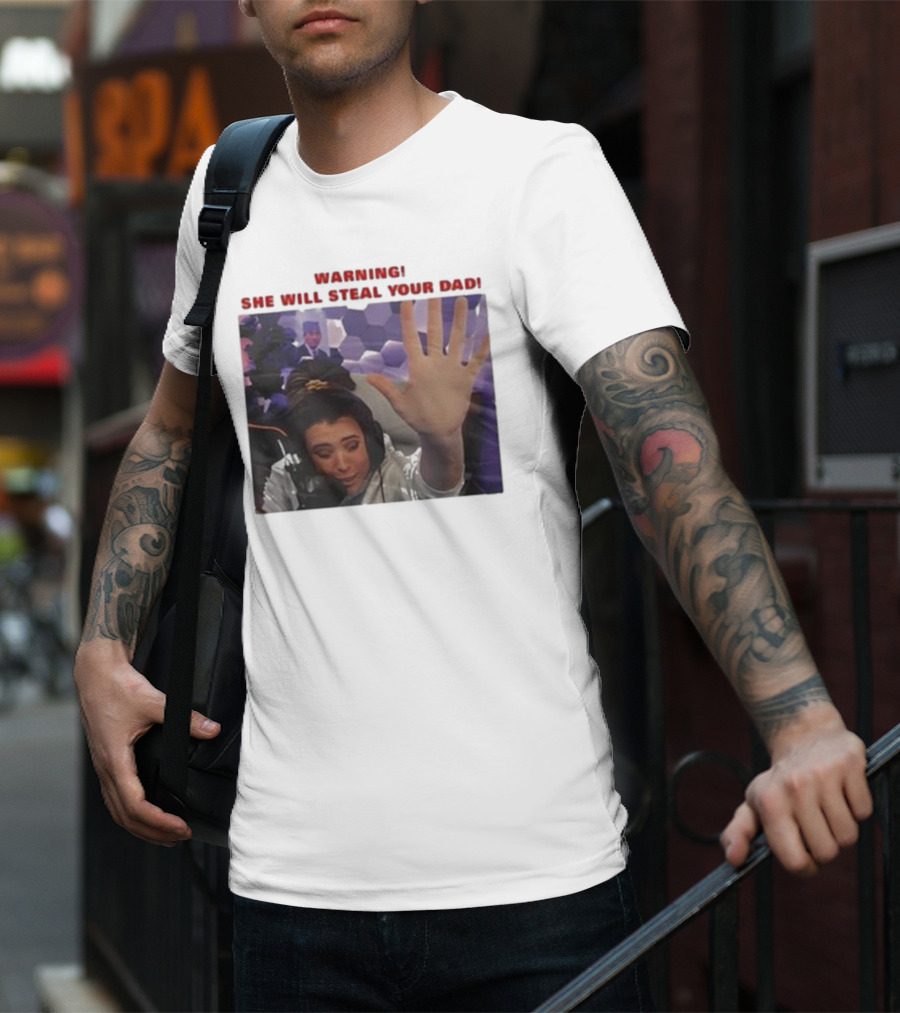 Warning She Will Steal Your Dad Raised Hand Microphone Scene T-Shirt