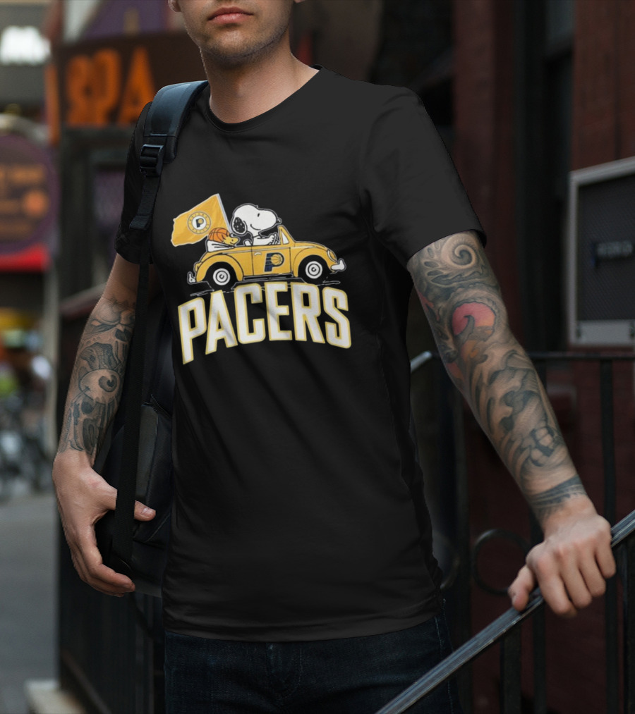 Indiana Pacers Snoopy Fan Forever Basketball Team Car Flag T-Shirt