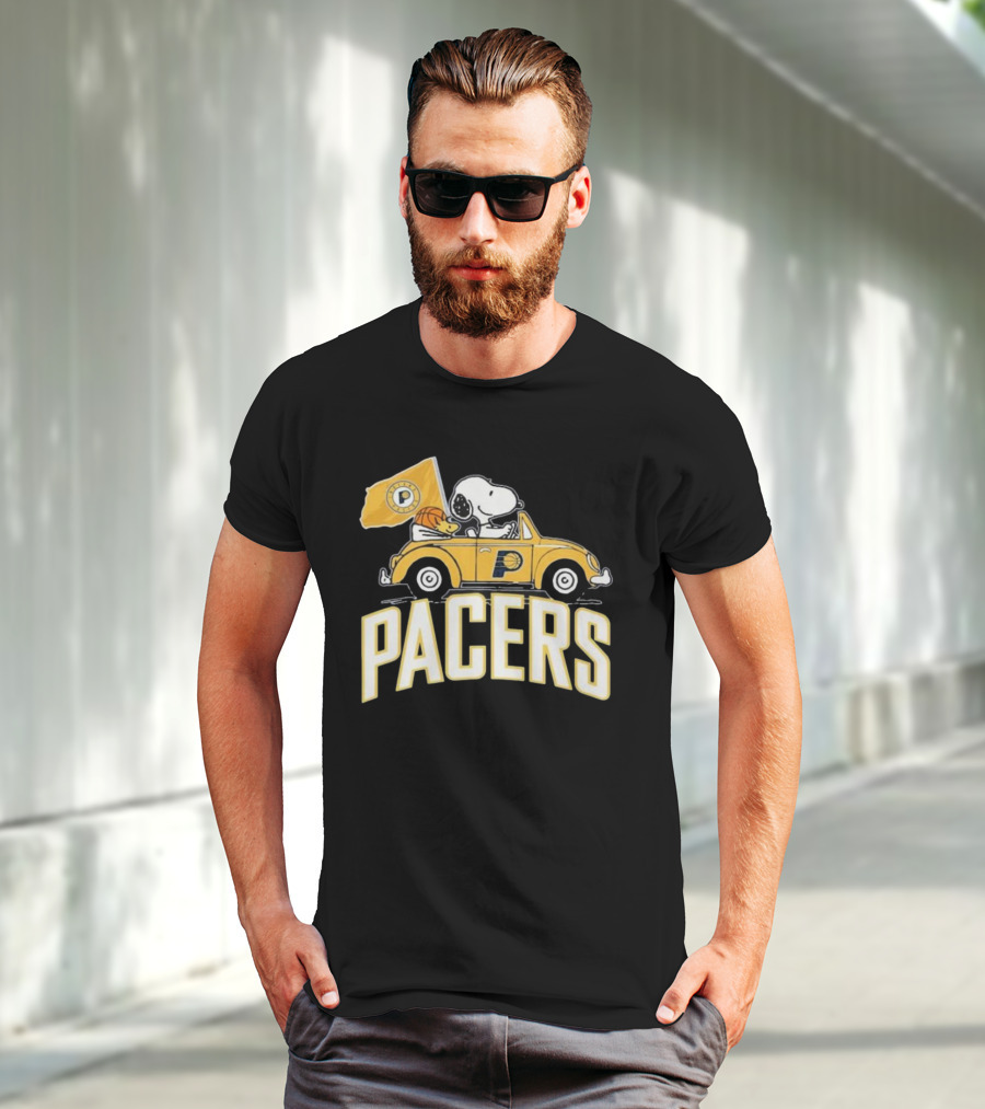 Indiana Pacers Snoopy Fan Forever Basketball Team Car Flag T-Shirt