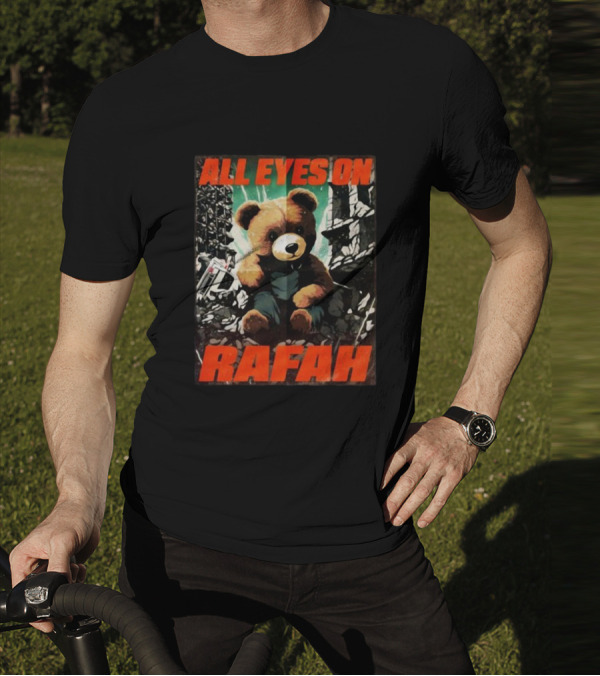 All Eyes On Rafah Bear Amidst Urban Rubble T-Shirt