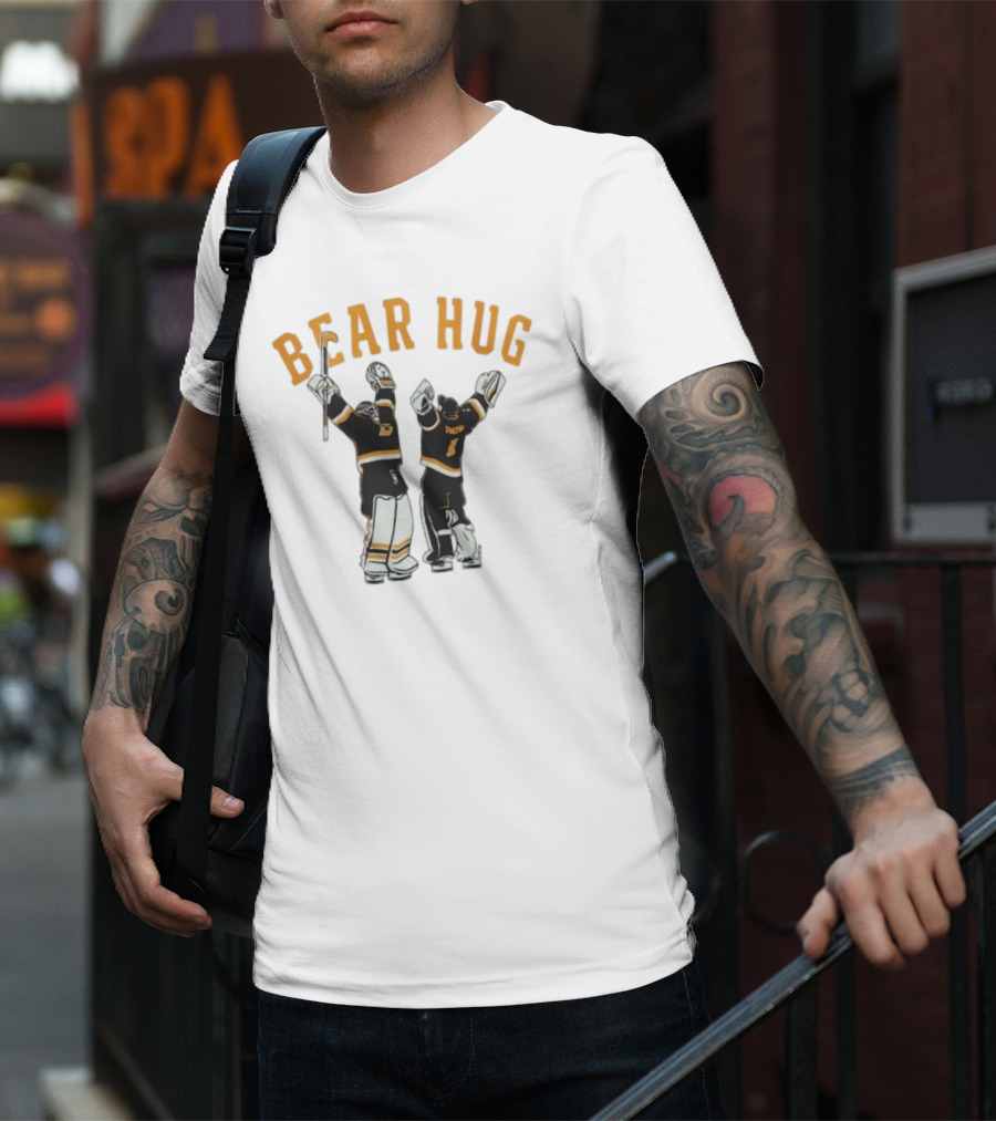 Bear Hug Boston Hockey Linus Ullmark Jeremy Swayman Bruins Goalie Hug Retro T-Shirt