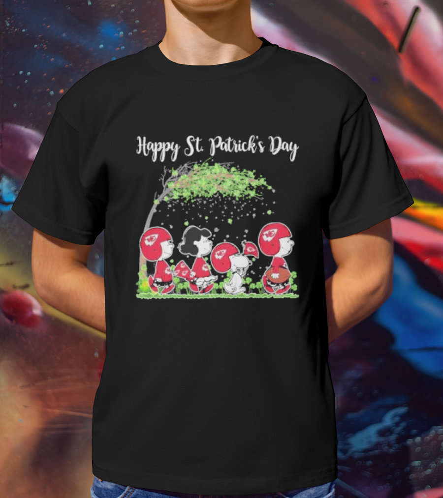 Kansas City Chiefs Peanuts Characters Happy St. Patrick’s Day T-Shirt
