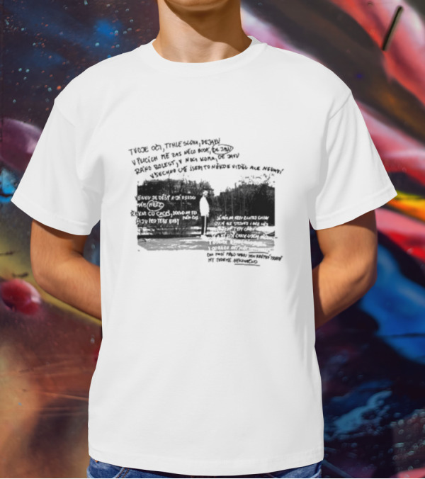 Viktor Sheen Černobílej Svět Text Illustration With Trees And Figure T-Shirt