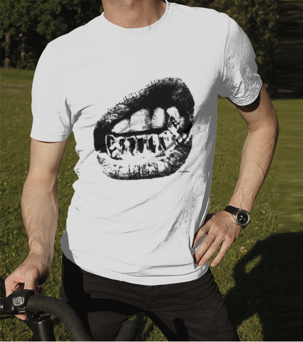 Wally1k Fang Mouth Sketch T-Shirt