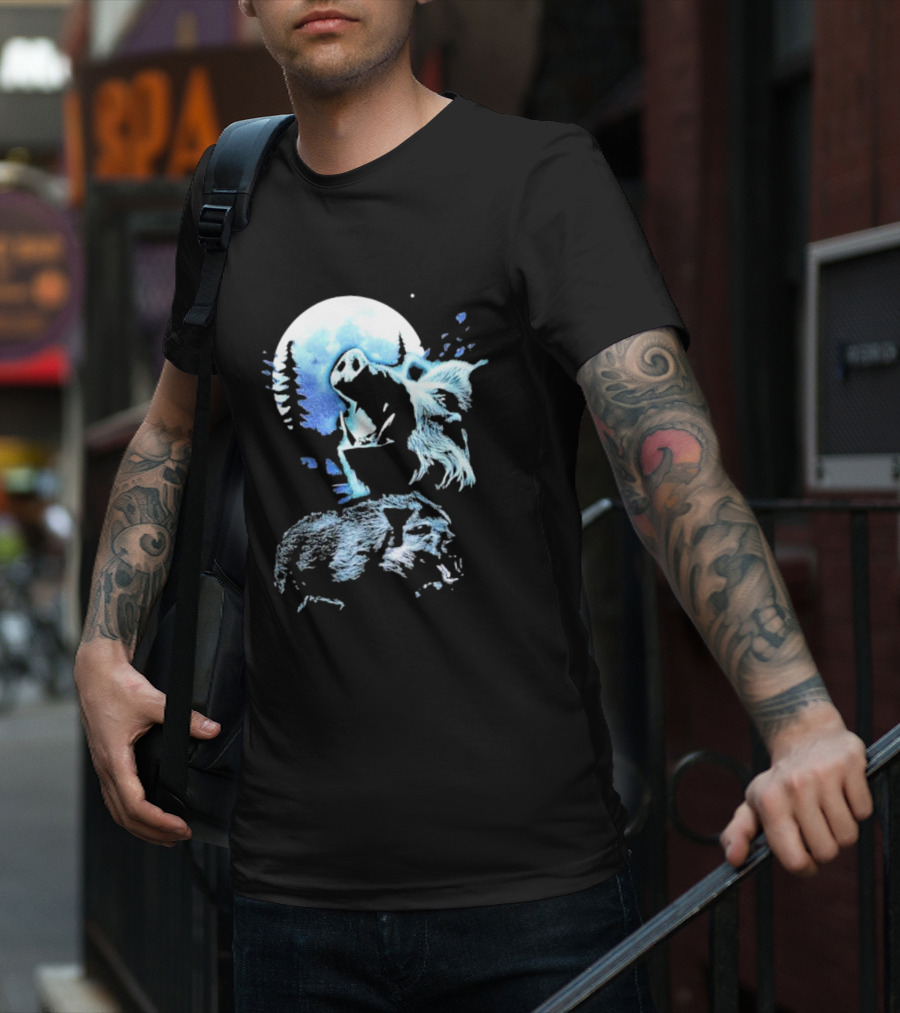 Wild Boar Howling At The Moon Men’s Forest Night Scene T-Shirt