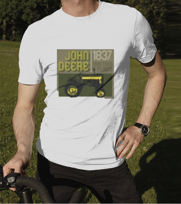 John Deere 1837 Tractors Plows Vintage Logo With Green Tractor Iconic T-Shirt