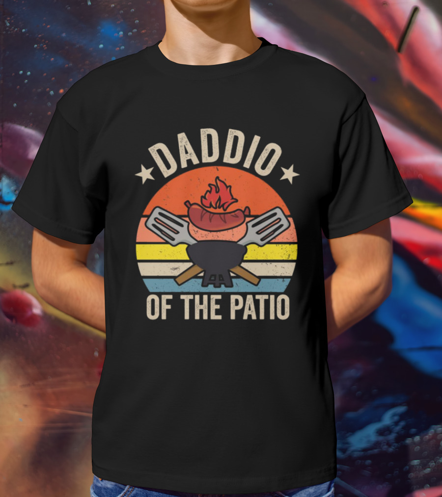 Daddio Of The Patio Vintage BBQ Grill And Sausages Retro T-Shirt