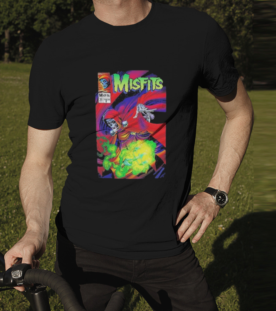 Misfits Yesterdays Death Skeleton Comic Cover 31 Skulls Purple Red Green Smoke T-Shirt