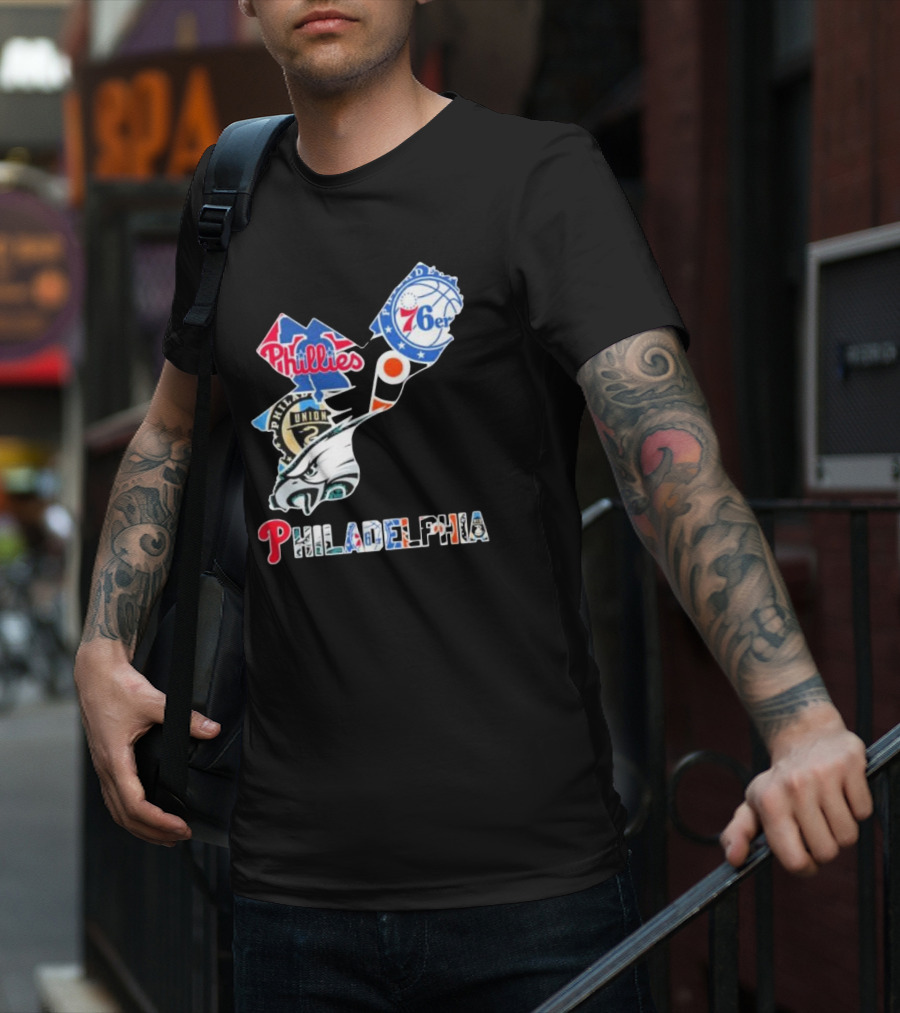 Philadelphia Eagles Phillies 76ers Union Flyers T-Shirt