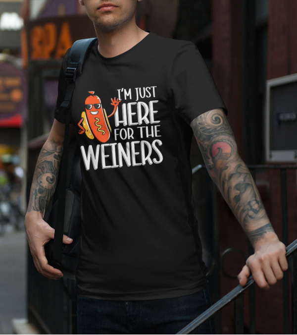 I'm Just Here For The Wieners Sausage Wearing Sunglasses T-Shirt