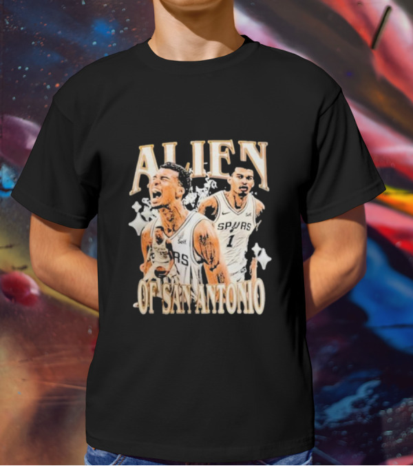 Alien Of San Antonio Spurs Basketball Star T-Shirt