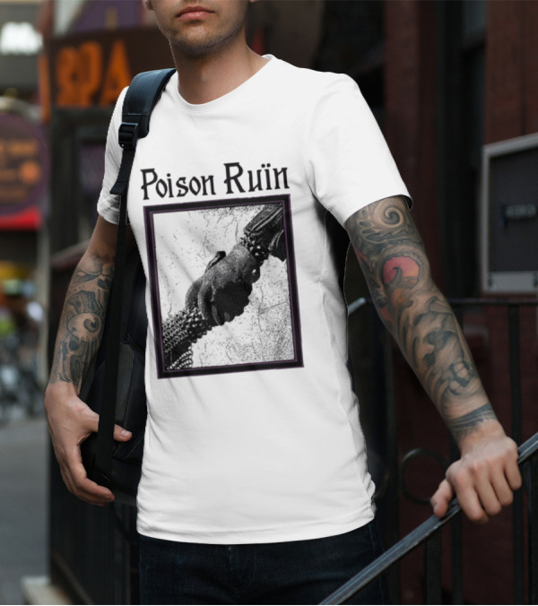 Poison Ruïn Medieval Chainmail Handshake Confrere T-Shirt