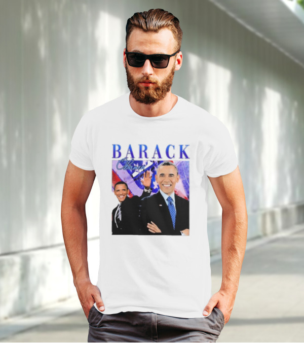 BARACK Obama Smiling Pose With Patriotic Background T-Shirt