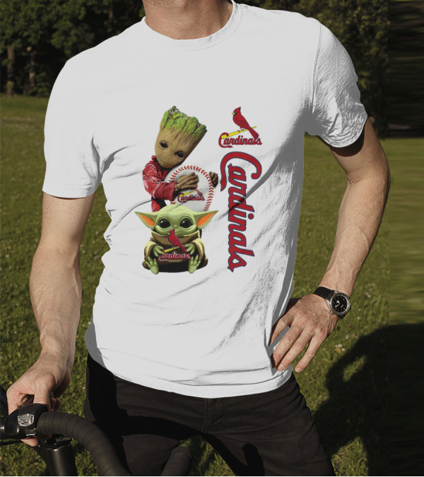 Baby Groot And Baby Yoda Hugging St. Louis Cardinals Baseball T-Shirt