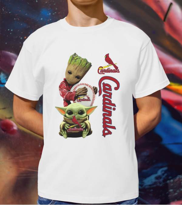 Baby Groot And Baby Yoda Hugging St. Louis Cardinals Baseball T-Shirt