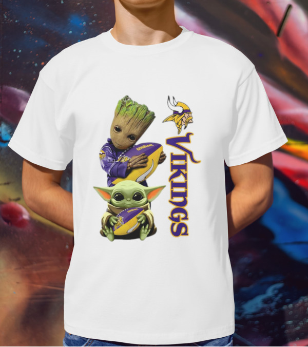 Baby Groot And Yoda Hugging Minnesota Vikings Football T-Shirt