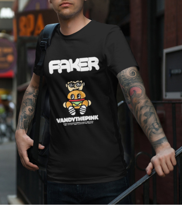 Faker Vandythepink Burger Character With Glasses T-Shirt