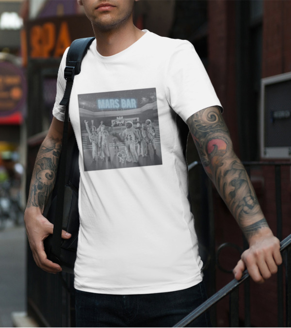 Mars Bar With Astronauts And Alien In Space Scene T-Shirt