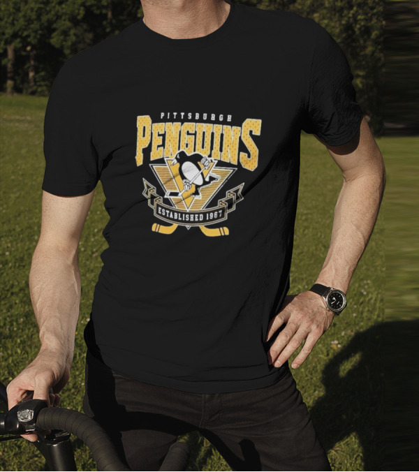 Pittsburgh Penguins Established 1967 Iconic T-Shirt