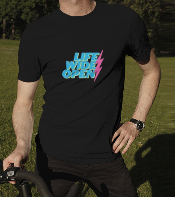 Life Wide Open Retro Lightning Bolt T-Shirt