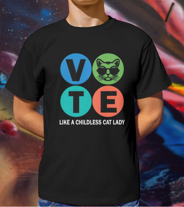 Vote Like A Childless Cat Lady Retro Circle Cat Face T-Shirt