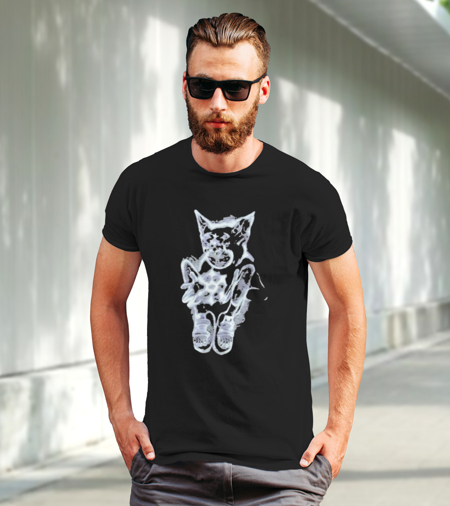 Glyvees Aura Cat Sneakers Iconic Glow T-Shirt