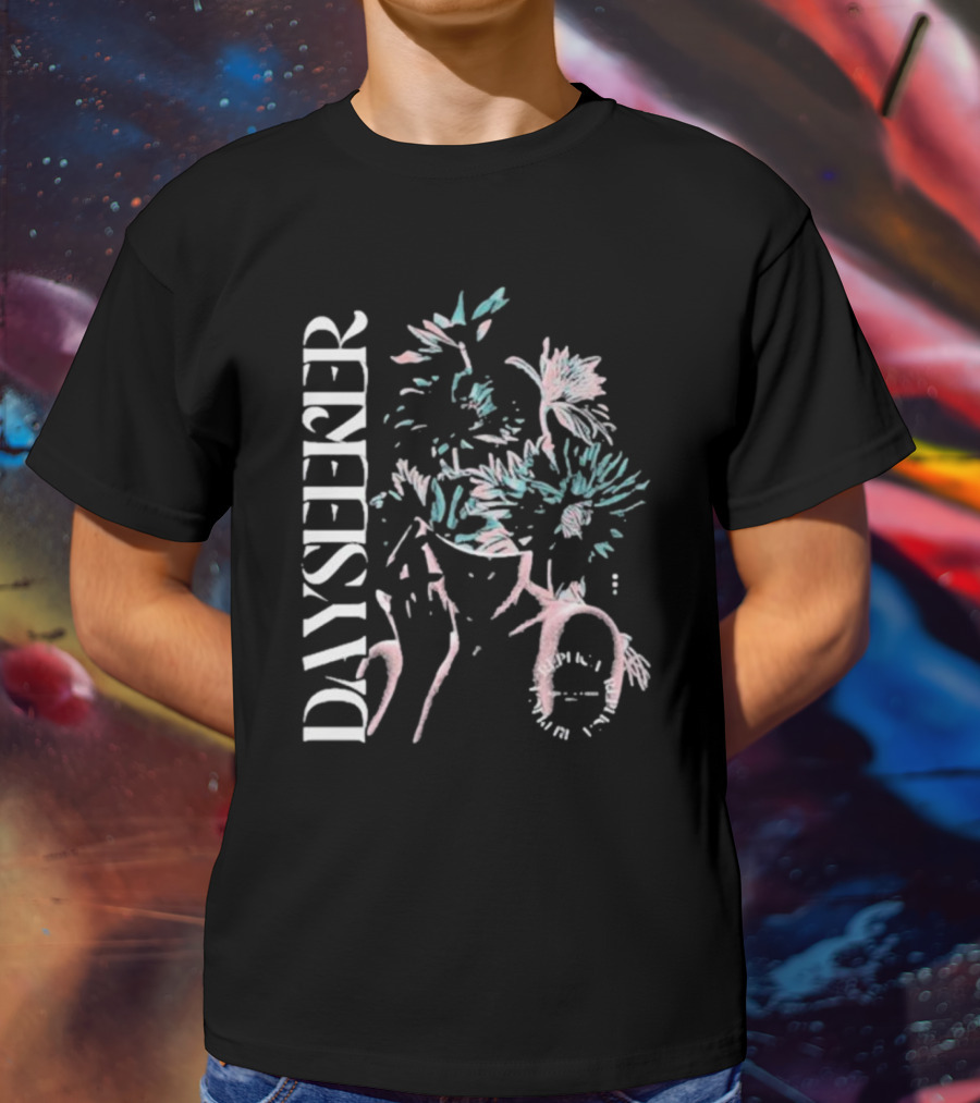Dayseeker Floral Replica Head Vase T-Shirt