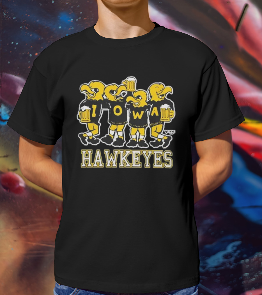 Vintage Iowa Hawkeyes Drinking Eagle Mascots T-Shirt