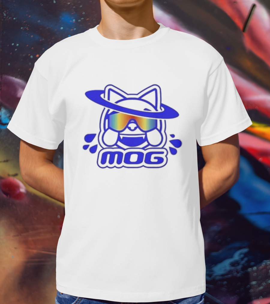Mog Rainbow Gradient Spectacles Cat With Blue Outline Orbital Halo T-Shirt